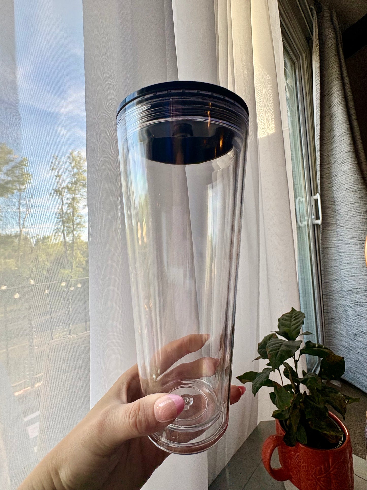 24 oz Acrylic Tumbler Black Lid